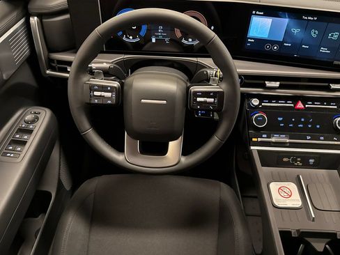 New 2026 Hyundai Santa Fe SE FWD image 14
