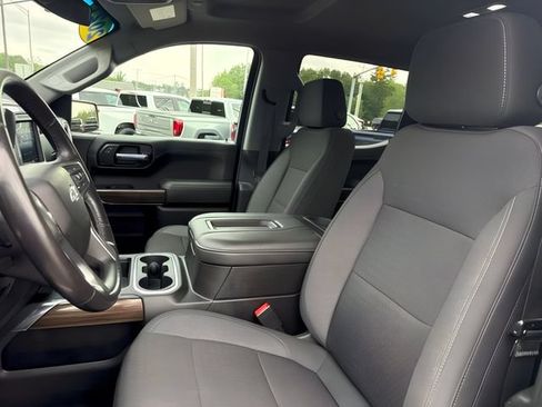 Used 2021 Chevrolet Silverado 1500 LT Trail Boss AWD/4WD image 15