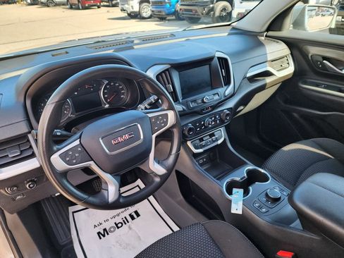 Used 2023 GMC Terrain SLE w/ Driver Convenience Package image 33