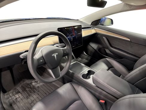 Certified 2023 Tesla Model 3 Standard Range RWD image 9