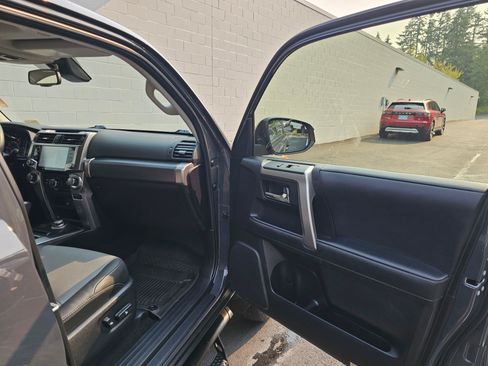 Used 2024 Toyota 4Runner SR5 Premium w/ TRD Black Wheel Package (TMS) AWD/4WD image 12