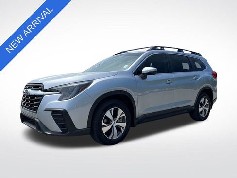 Used 2023 Subaru Ascent Premium w/ Convenience Package AWD/4WD image 7