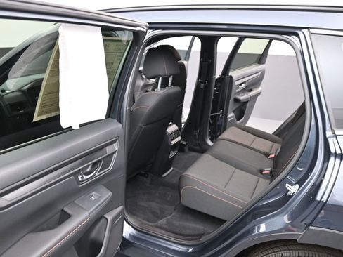 Used 2025 Honda CR-V Sport image 11