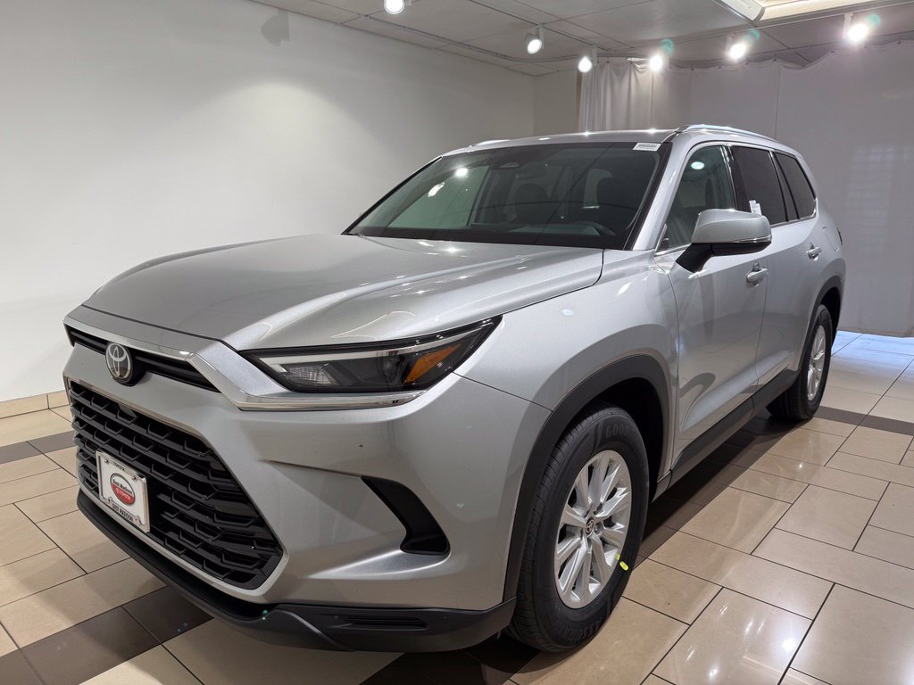 New 2026 Toyota Grand Highlander XLE FWD image 1