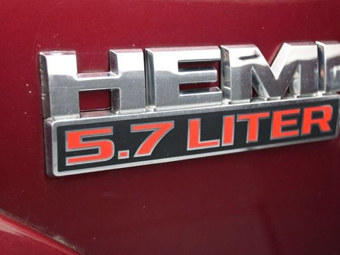 Used 2017 RAM 1500 Laramie w/ Convenience Group AWD/4WD image 26