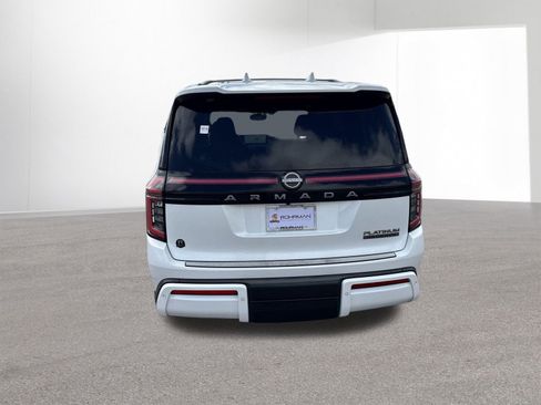 Used 2026 Nissan Armada Platinum Reserve AWD/4WD image 6