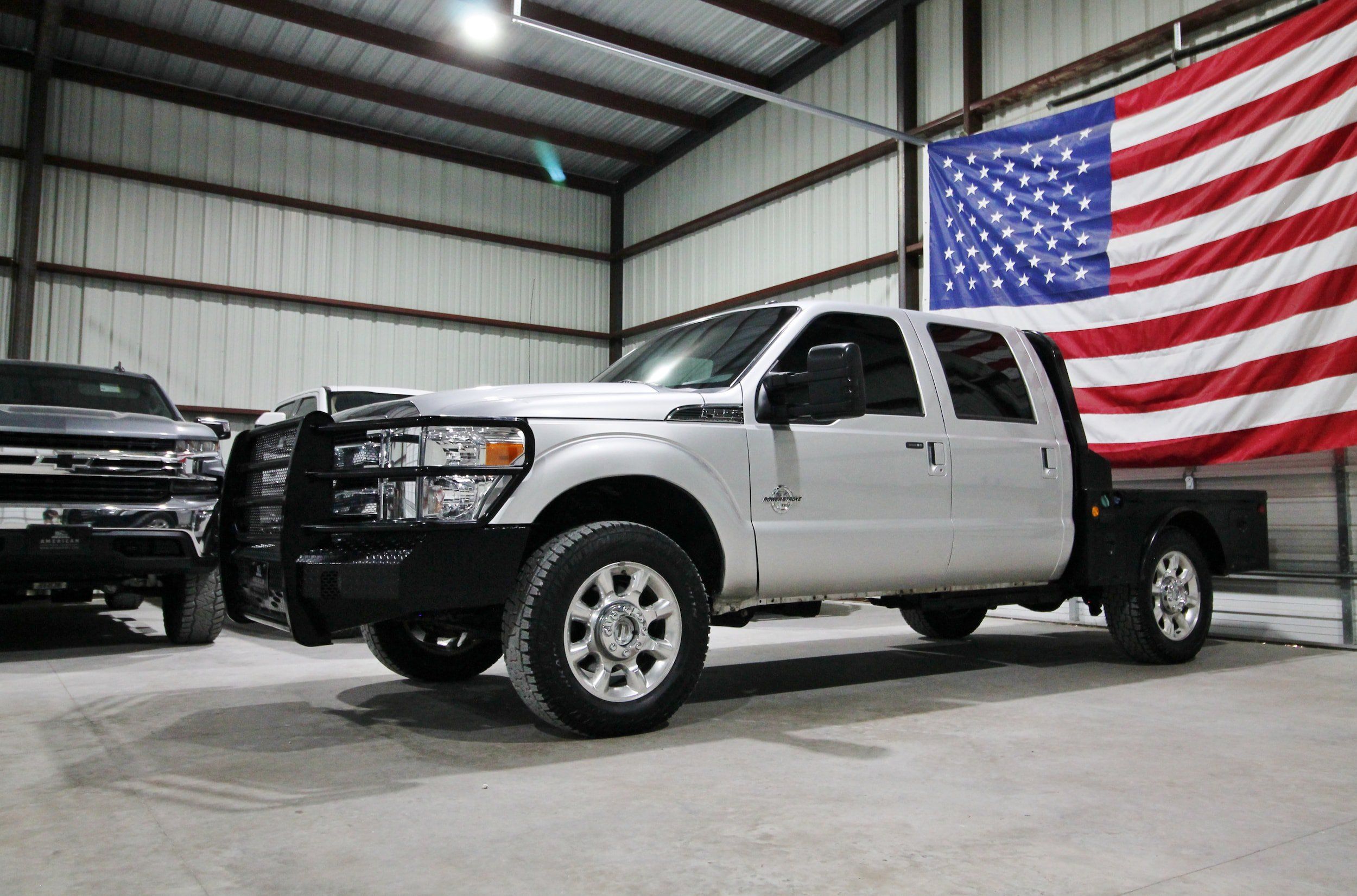 Used 2015 Ford F250 Lariat w/ Lariat Ultimate Package AWD/4WD image 1