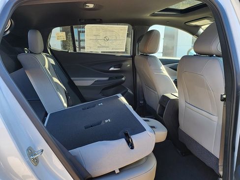 New 2026 Buick Envista Avenir image 42