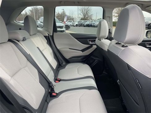 Used 2023 Subaru Forester Premium image 23