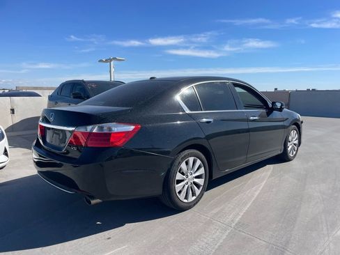 Used 2014 Honda Accord EX-L image 2