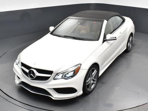 Used 2017 Mercedes-Benz E 400 Cabriolet w/ Premium 2 Package image 21