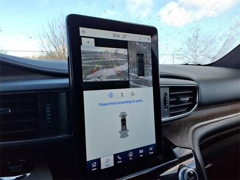 Certified 2023 Ford Explorer Platinum w/ Technology Package image 21