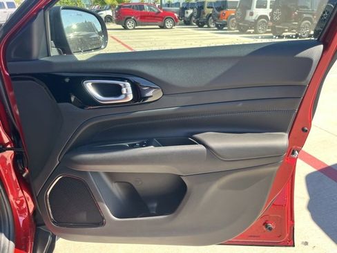 New 2026 Jeep Compass Limited image 23