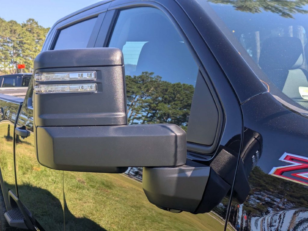 New 2026 Chevrolet Silverado 2500 Custom w/ Custom Value Package AWD/4WD image 13