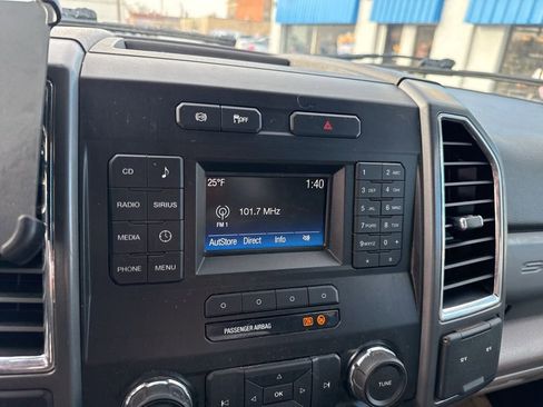 Used 2018 Ford F350 XLT image 31