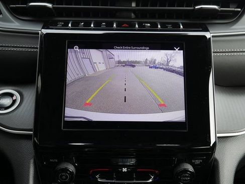 New 2026 Jeep Grand Cherokee L Laredo AWD/4WD image 4