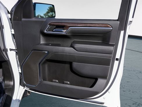 Used 2024 GMC Sierra 1500 SLE image 30