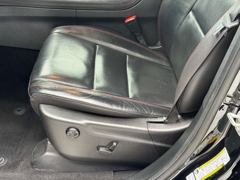 Used 2023 Dodge Durango R/T RWD image 22