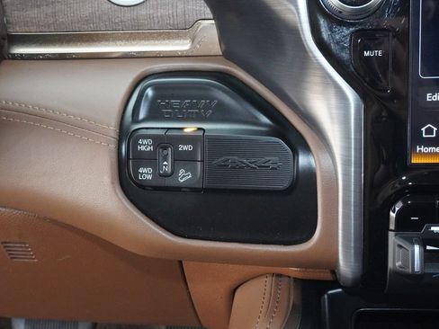 Used 2024 RAM 2500 Limited w/ Towing Technology Group AWD/4WD image 20