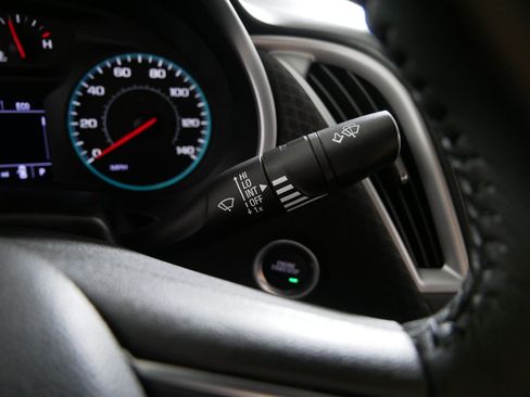 Used 2022 Chevrolet Malibu LT FWD image 31