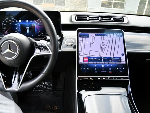 Used 2022 Mercedes-Benz S 580 4MATIC Sedan image 14