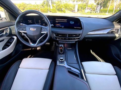 Used 2025 Cadillac CT5 Sport image 15