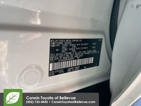 Certified 2021 Toyota Venza Limited image 27