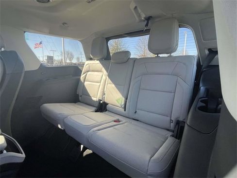 New 2025 Lincoln Navigator Reserve image 8