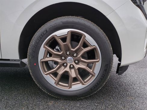 New 2025 Ford Expedition King Ranch image 10