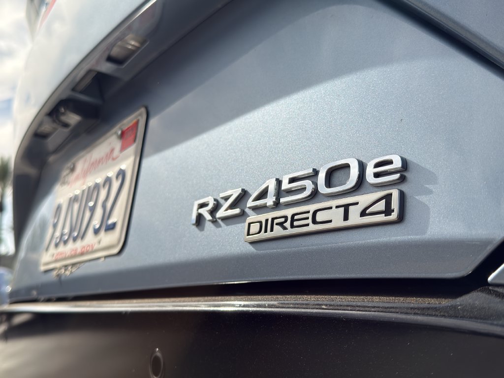 Certified 2023 Lexus RZ 450e Premium w/ Technology Package AWD/4WD image 8
