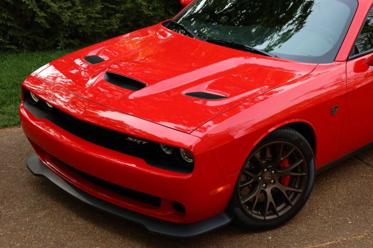 Used 2017 Dodge Challenger SRT Hellcat RWD image 25