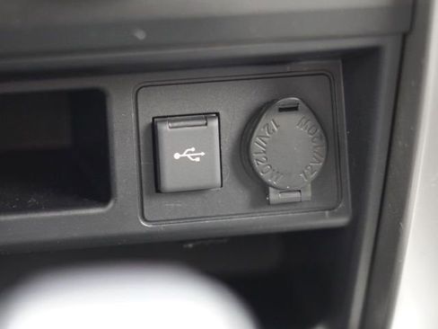 Used 2021 Toyota 4Runner SR5 image 37