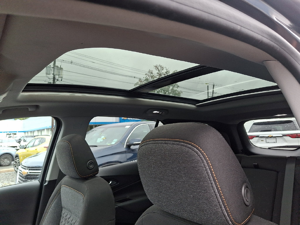 Used 2022 Chevrolet Equinox LT AWD/4WD image 14