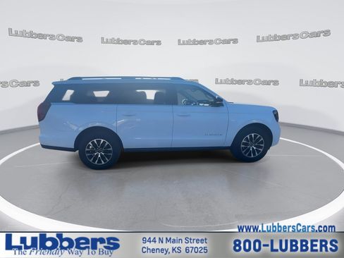 Used 2025 Ford Expedition Max Platinum AWD/4WD image 9