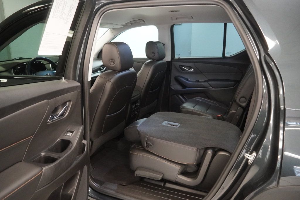 Used 2021 Chevrolet Traverse RS AWD/4WD image 20