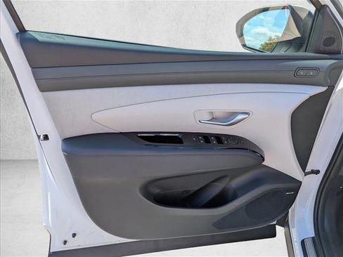 New 2026 Hyundai Tucson Limited image 24