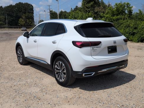 Used 2024 Buick Envision Preferred AWD/4WD image 3