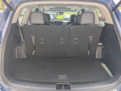 Used 2025 Kia Telluride S image 28