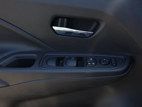 New 2025 Nissan Versa 1.6 SV w/ Trunk Package image 23