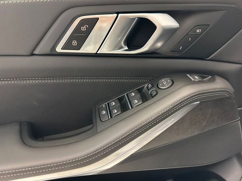 New 2026 BMW X5 sDrive40i image 13