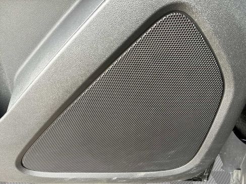 Used 2024 Chevrolet Equinox LS w/ LS Convenience Package image 23