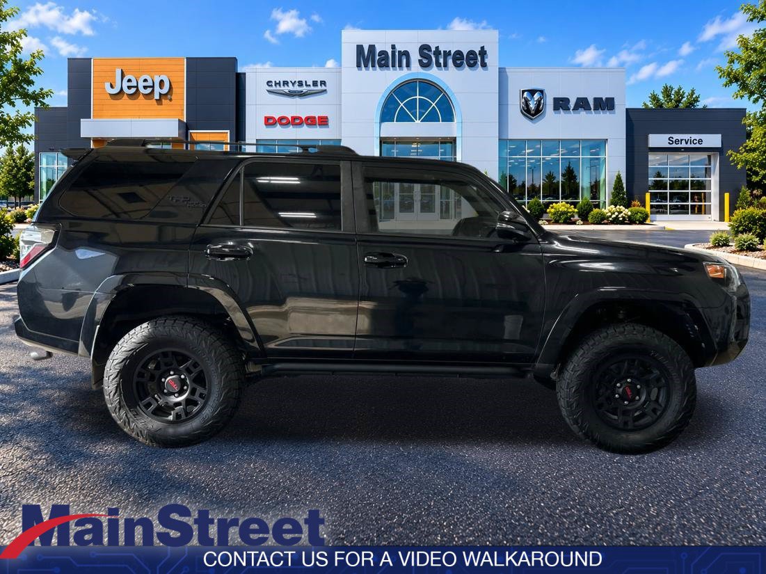 Used 2023 Toyota 4Runner TRD Off-Road Premium w/ Moonroof Package AWD/4WD image 6