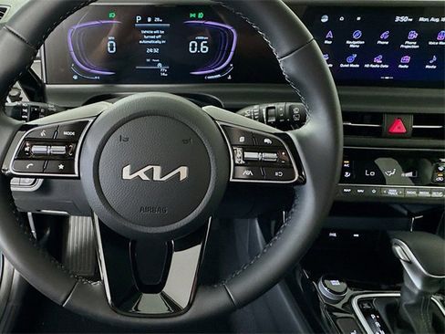 New 2026 Kia Seltos S image 13