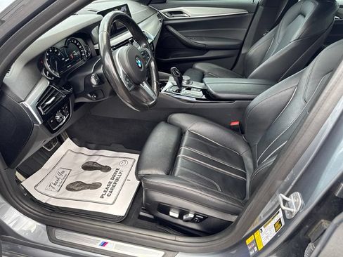 Used 2018 BMW 530e RWD image 13