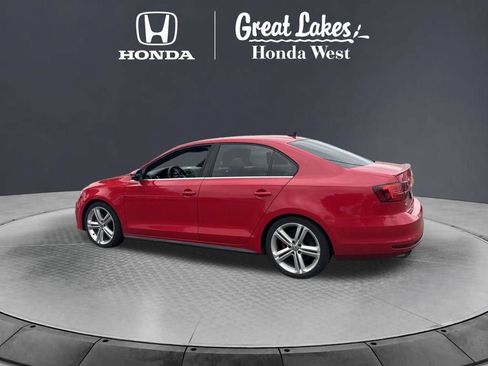 Used 2015 Volkswagen Jetta GLI SE FWD image 12