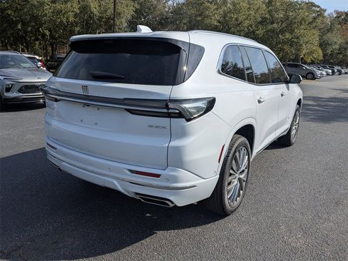 New 2026 Buick Enclave Avenir image 4