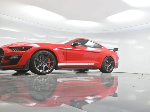 Used 2020 Ford Mustang Shelby GT500 w/ Technology Package RWD image 57