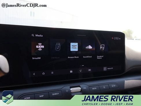 Used 2025 Kia K4 FWD image 34