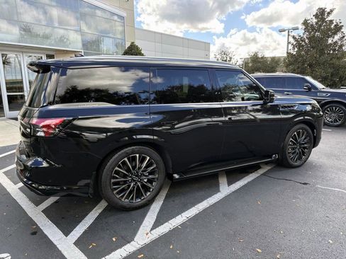 New 2026 INFINITI QX80 Autograph w/ Premium Cargo Package AWD/4WD image 2