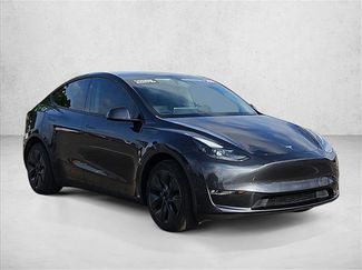 Used 2025 Tesla Model Y Long Range AWD/4WD video 3